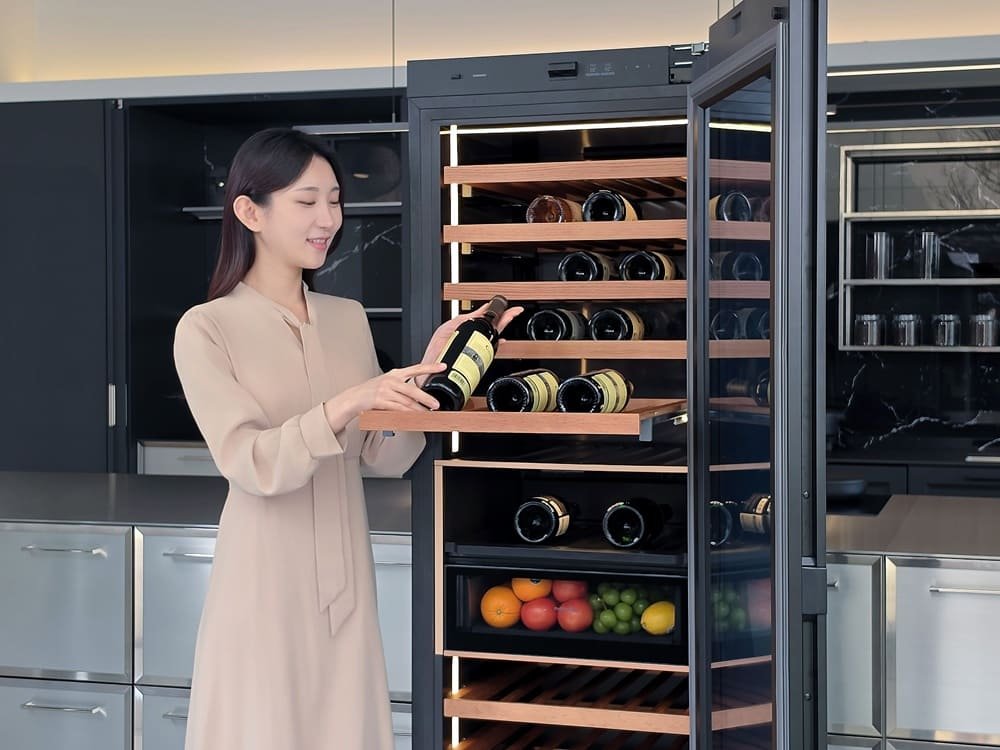 Samsung Infinite AI Wine Refrigerator 1